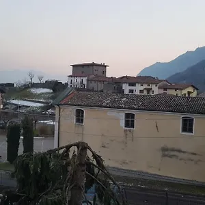Appartamento The Tourist, Solto Collina